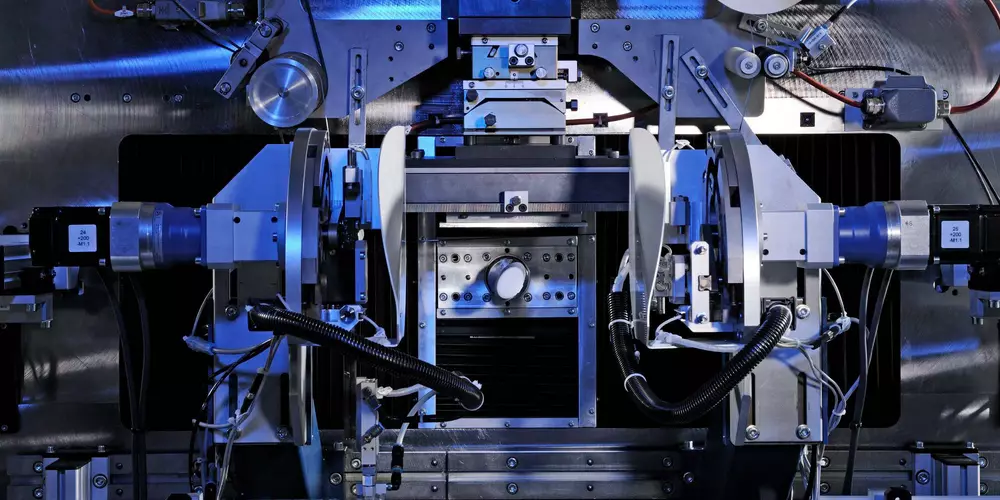 Innovative Process Solutions by LEONHARD KURZ